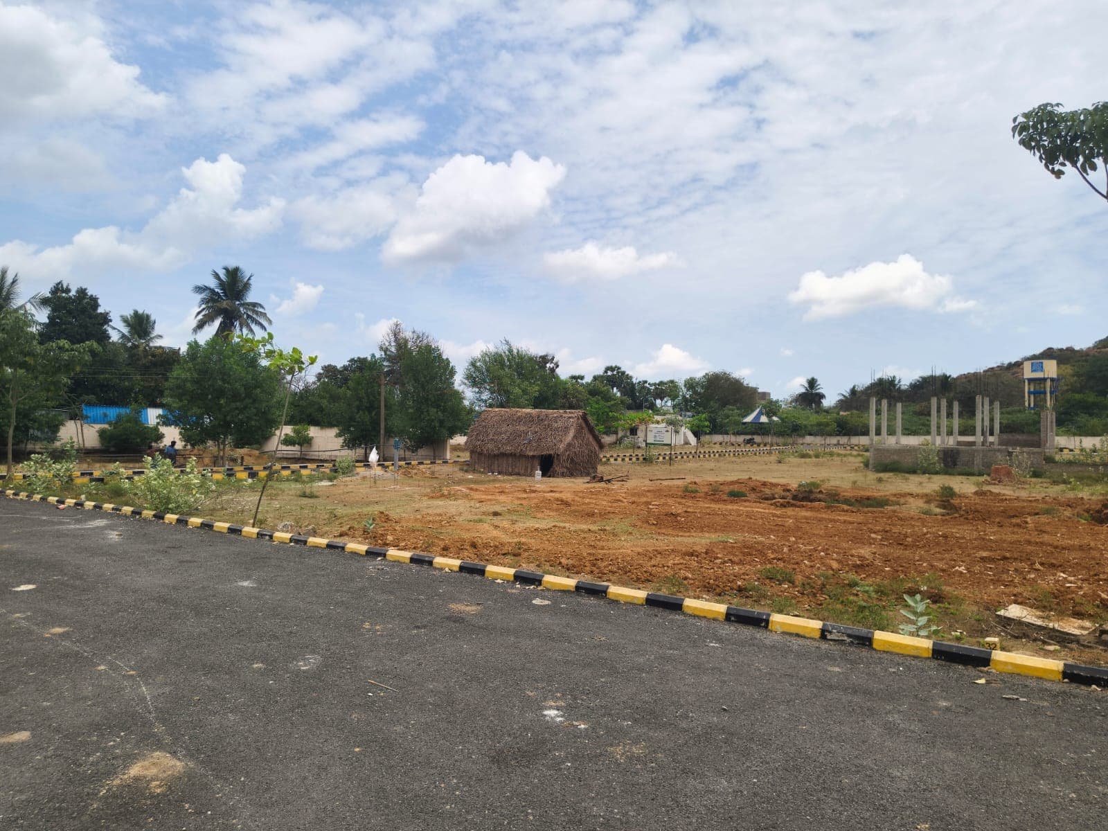 Villa plots at Mahindra Worl City - Image 8