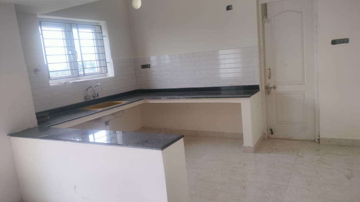 Luxurious Flats for Sale @ AVADI near VELTECH COLLEGE - Image 3