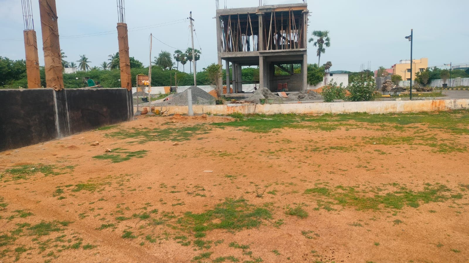 RESIDENTIAL PLOTS AT MAHINDRA WORLD CITY - Image 2