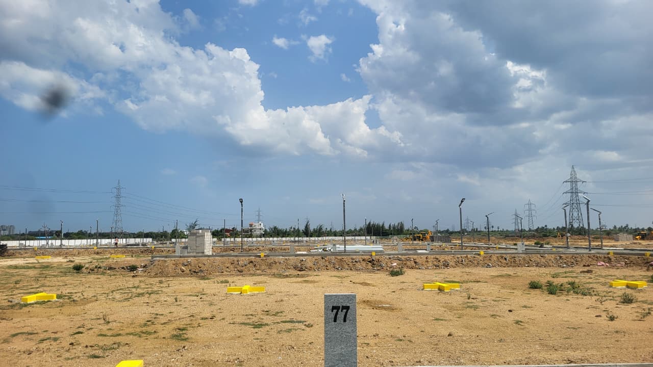 Premium Villa Plots at the fast-growing location of Thaiyur , Kelambakkam OMR - Image 2